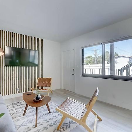 Chic Retreat: 2Br Apartment! Fort Lauderdale Exterior foto