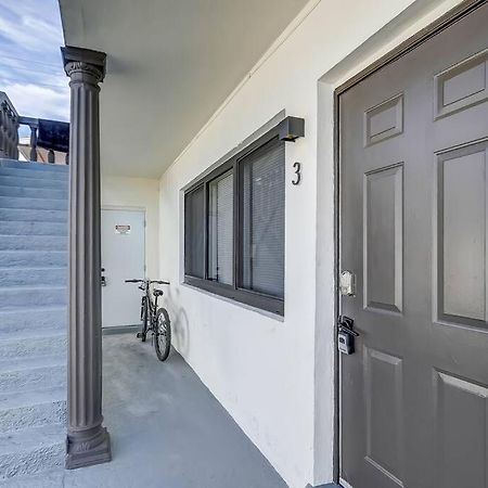 Chic Retreat: 2Br Apartment! Fort Lauderdale Exterior foto