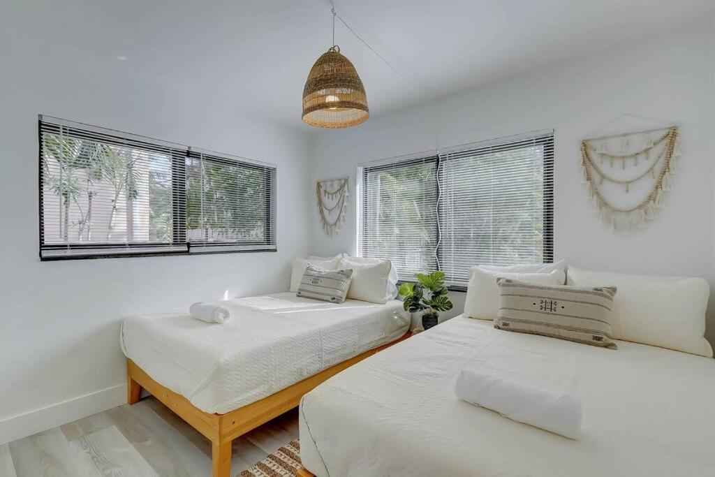 Chic Retreat: 2Br Apartment! Fort Lauderdale Exterior foto