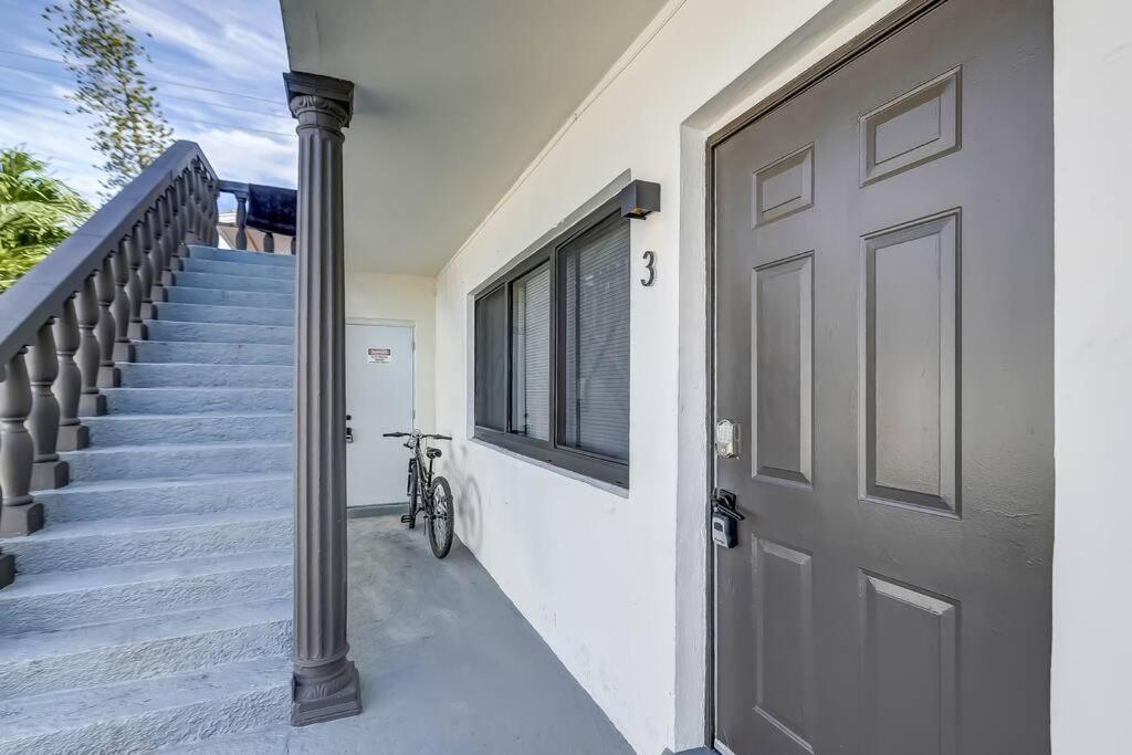 Chic Retreat: 2Br Apartment! Fort Lauderdale Exterior foto